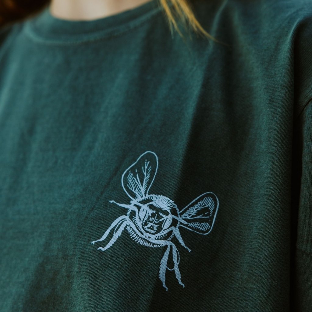 Parasaurolophus (and bees) tee by Gary - ArtFair Apparel