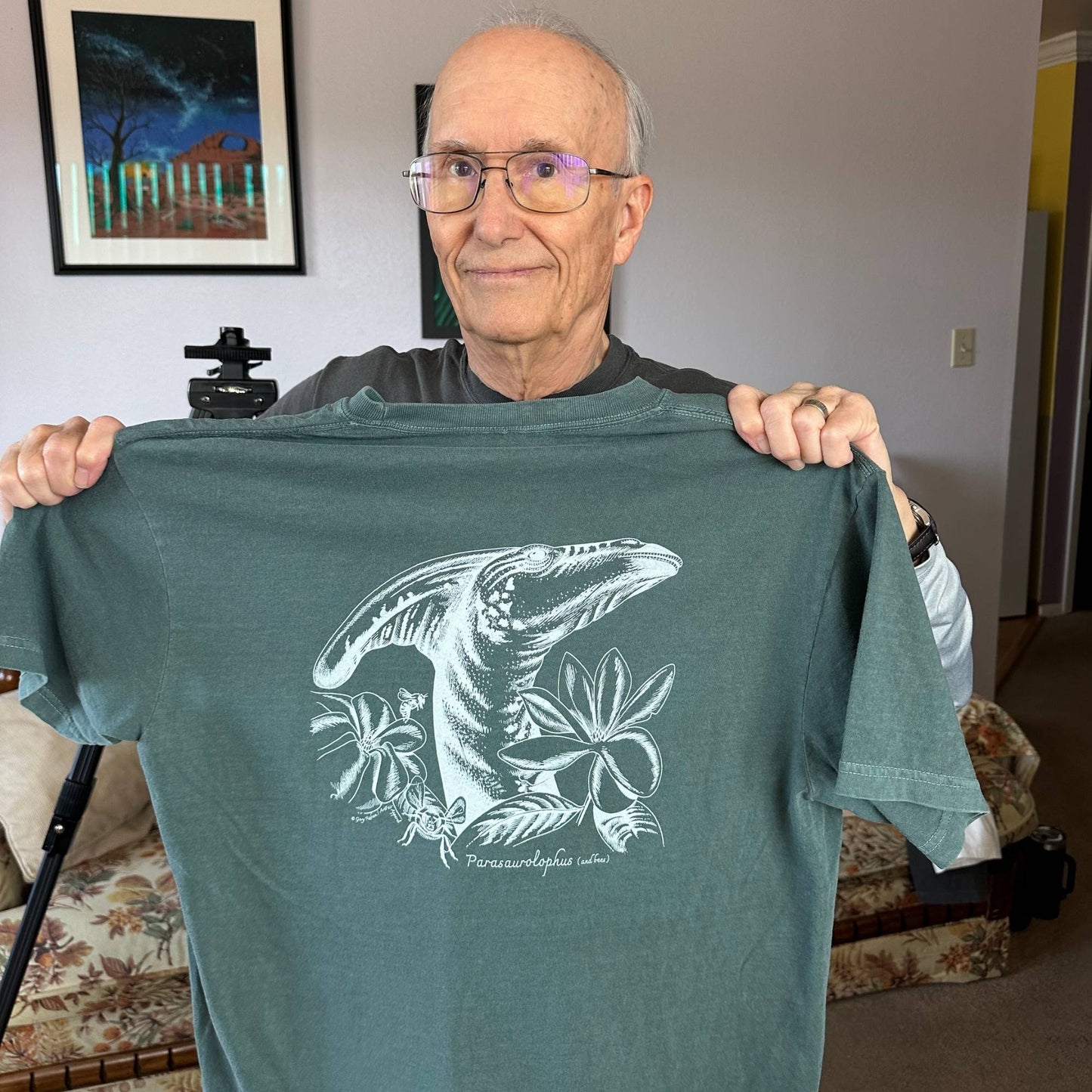 Parasaurolophus (and bees) tee by Gary